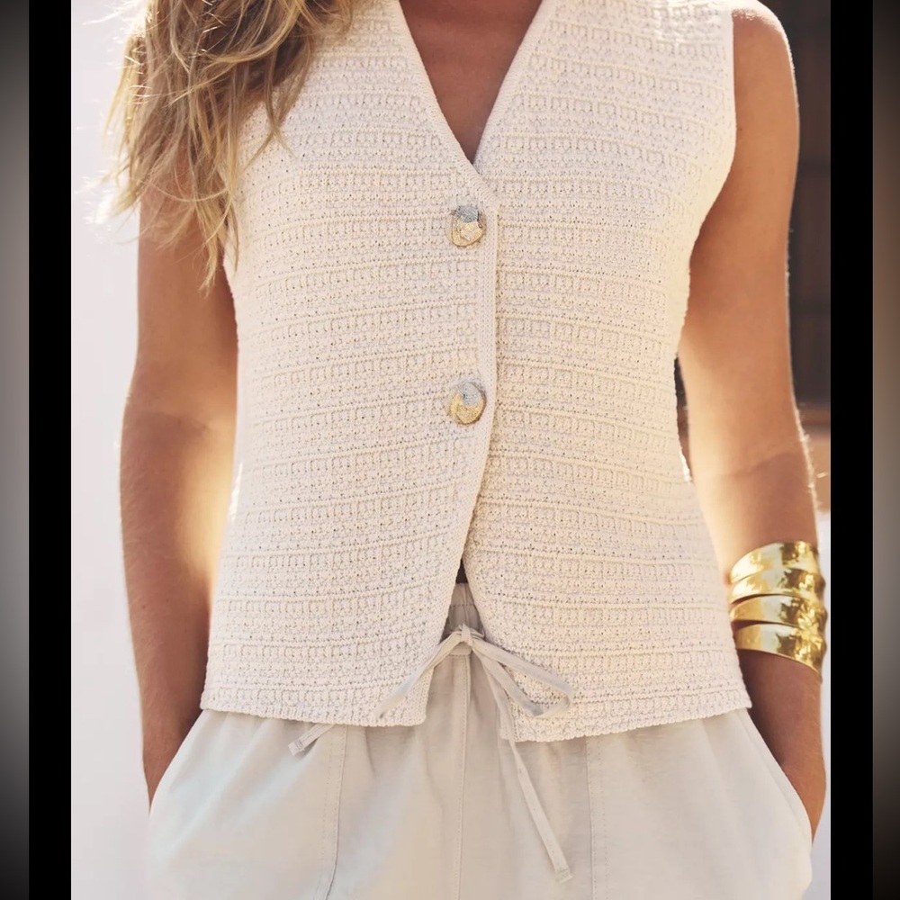 NWT Zara Beige Knit Button-Up Vest sz SMALL